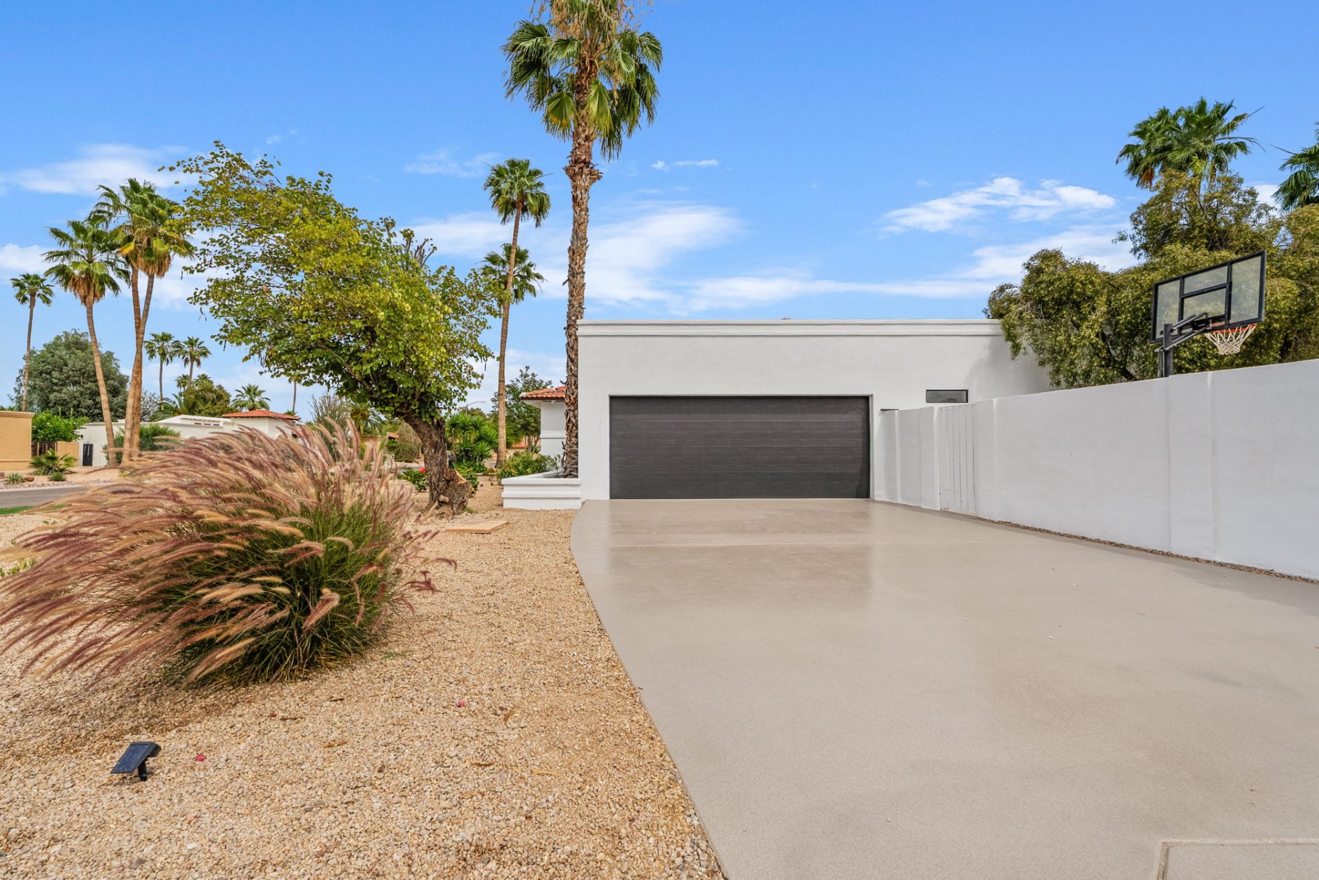 Driveway & garage